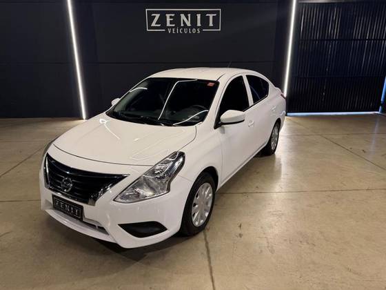 NISSAN VERSA 1.6 16V FLEX SV 4P MANUAL NISSAN VERSA 1.6 16V FLEX SV 4P MANUAL